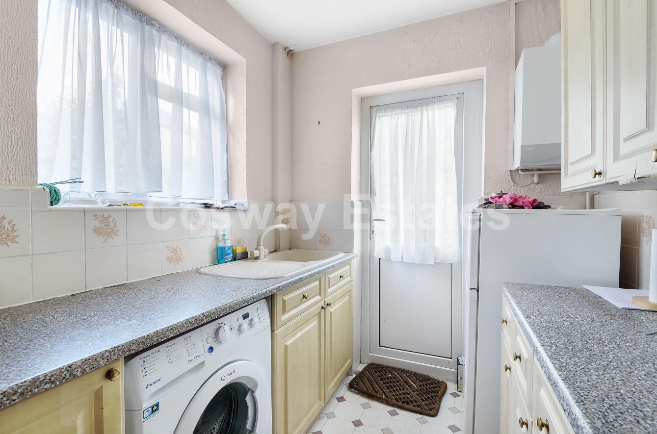 Riverdene, Edgware